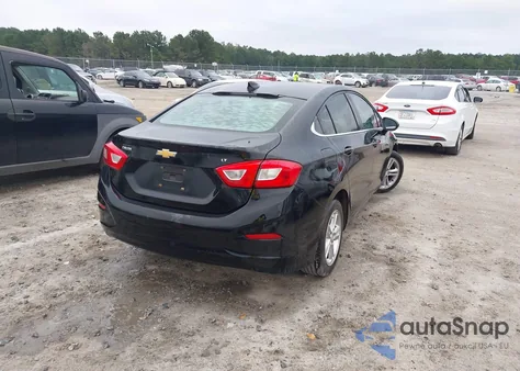 2018 Chevrolet Cruze Lt Auto from USA, damaged, VIN 1G1BE5SM2J7139782